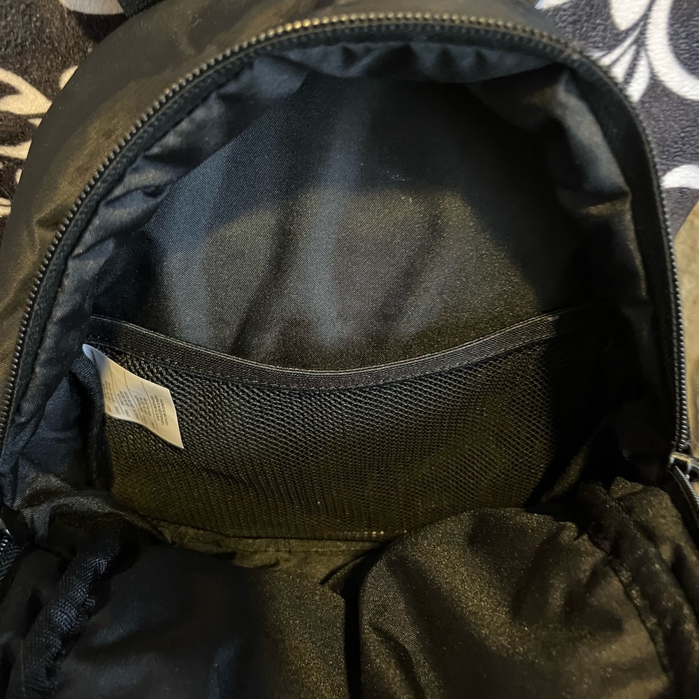 Nike Black Adjustable Mini Backpack - image 4